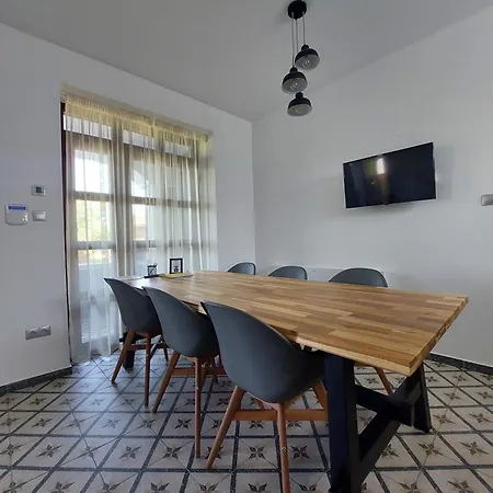 Palffy59 Vendeghaz * Köveskál