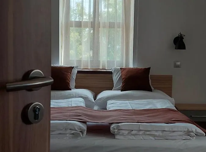 Palffy59 Vendeghaz Köveskál