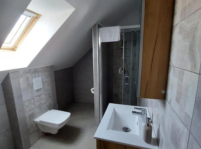 Palffy59 Vendeghaz 3* Köveskál