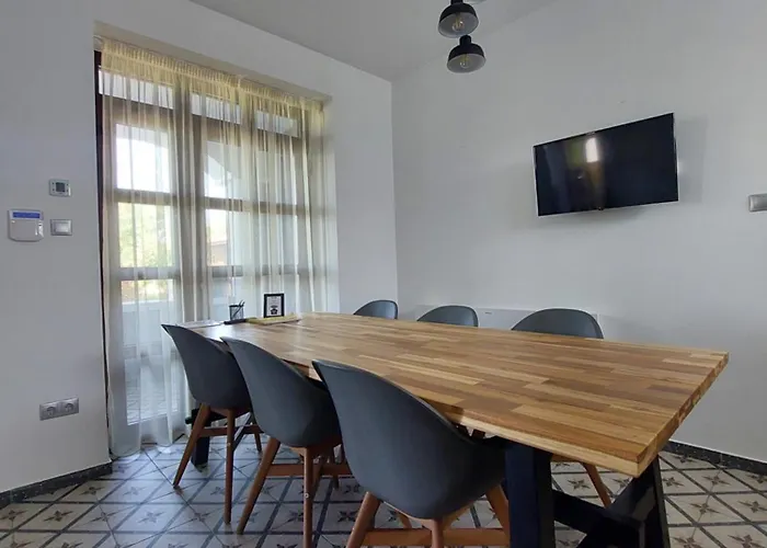 Palffy59 Vendeghaz 3* Köveskál